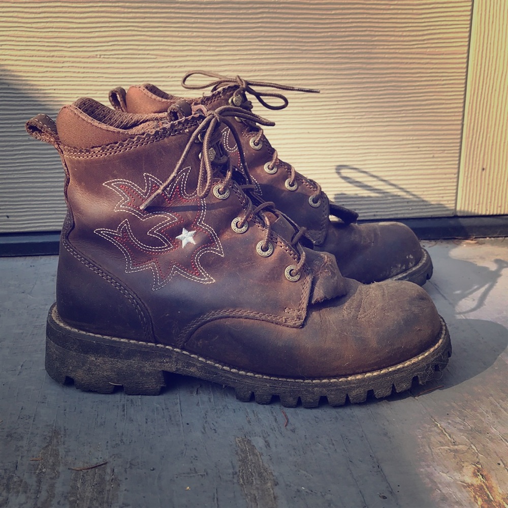 Ariat Probaby Lacer boot CUSTOM VIBRAM SOLE 6.5 B